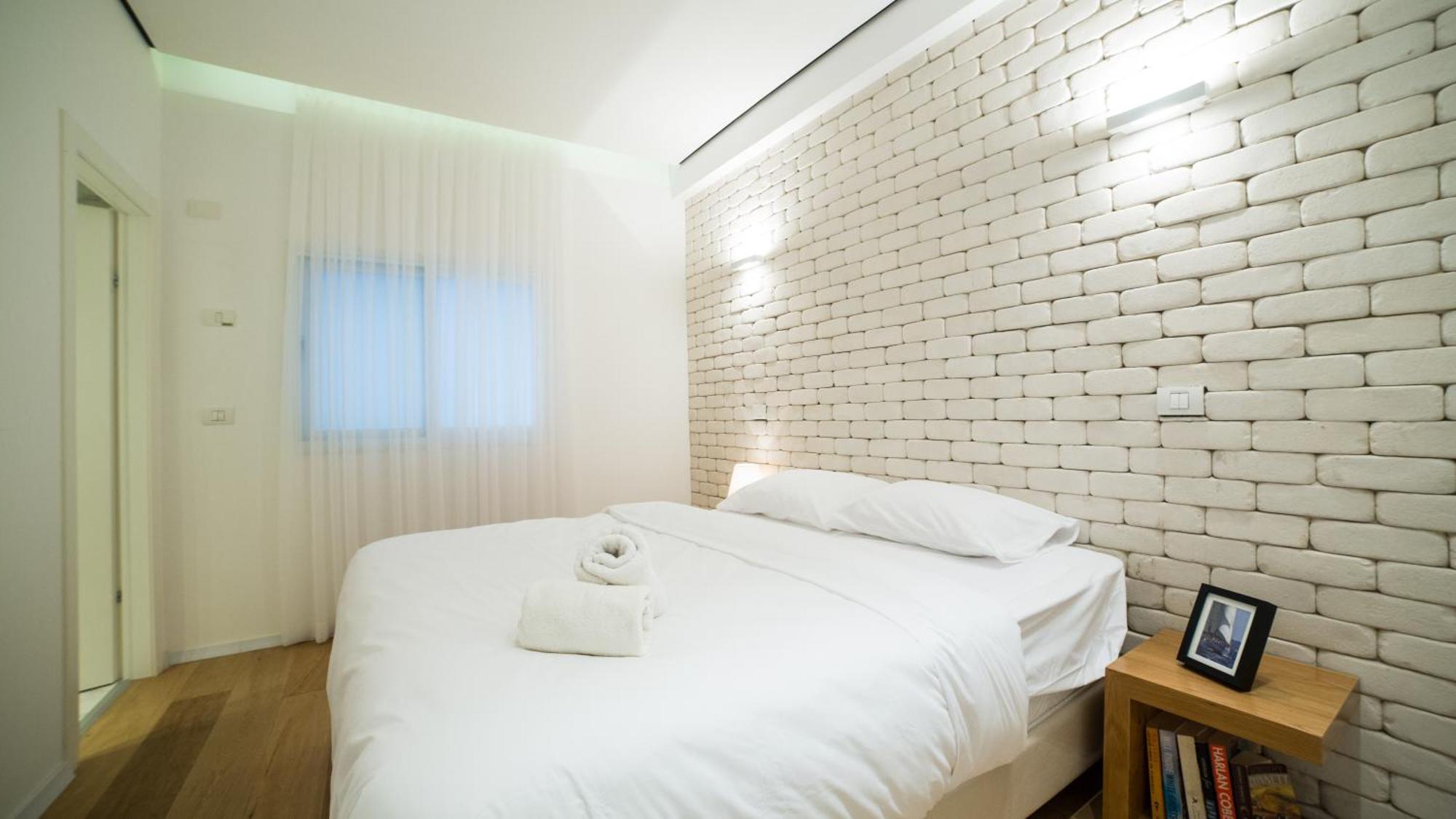 Beach Apartments Tlv - Exclusive เทลอาวีฟ ห้อง รูปภาพ